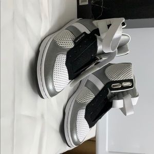 New! Men’s shoes creative recreation 11.5